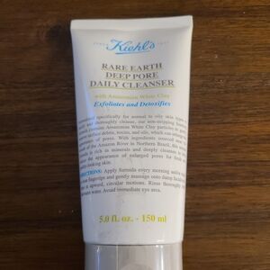Kiehl's Rare Earth Deep Pore Daily Cleanser
